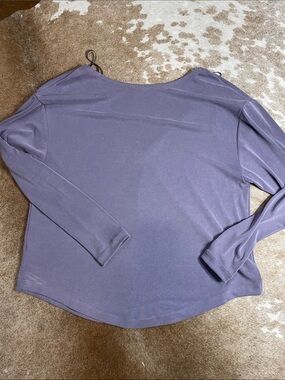 Lululemon Women’s Long Sleeve Boatneck Top with V Back- Lavender Purple